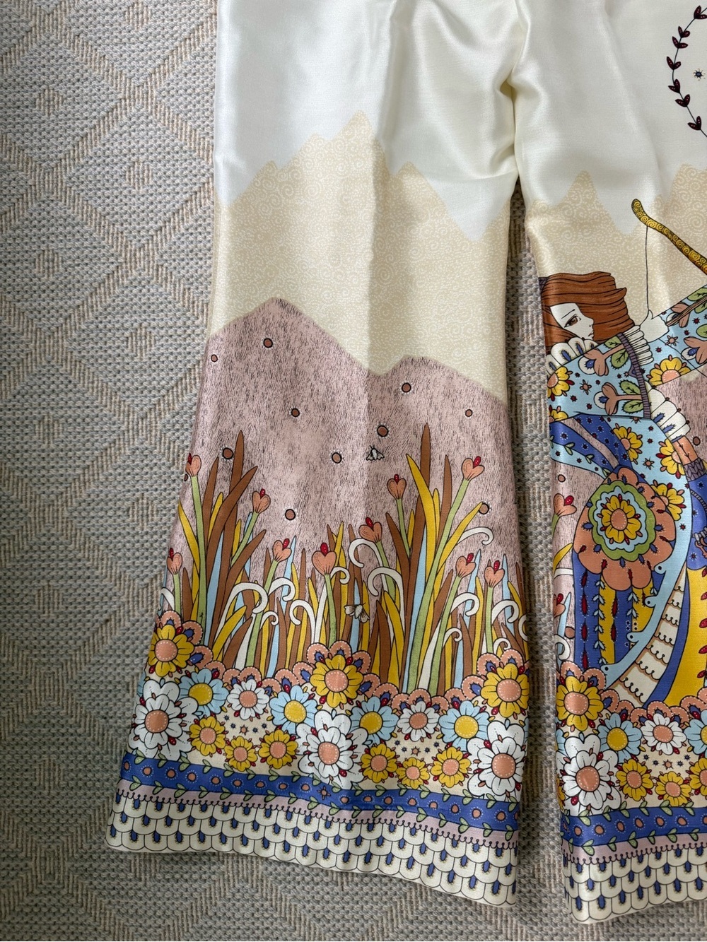 Zimmermann White Floral & Multicolor Printed Cropped Wide-Leg Pants - Picture 5 of 8